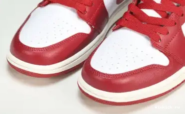 Black Toe Jordan 1  Low Retro Reverse 0423